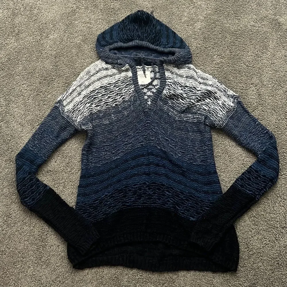 Abercrombie & Fitch Ombré Knit Sweater